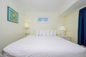 1 dormitori, planxa i posts de planxar, wifi gratuïta i roba de llit 