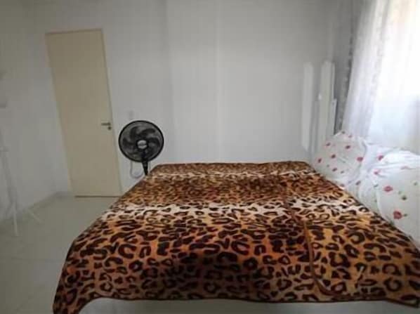 Standard Apartment, 1 Bedroom | 1 bedroom, iron/ironing board, free WiFi, bed sheets