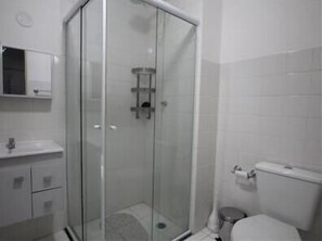 Apartamento standard, 1 quarto | Chuveiro