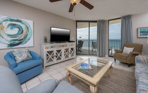 Flat-screen TV, stereo