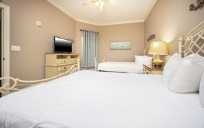 3 chambres, fer et planche à repasser, Wi-Fi gratuit, draps fournis