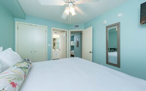 1 chambre, fer et planche Ă repasser, Wi-Fi gratuit, draps fournis