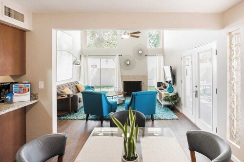 Architect-Designed Retreat with a BBQ Patio and Pool