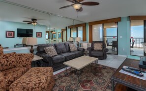 TV - Second Floor! One Bedroom on the Beach @ Phoenix 5! (Orange Beach)