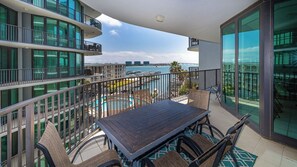 Outdoor dining - Bayfront Charm  Lighthouse on the Bay 2509 (Orange Beach)