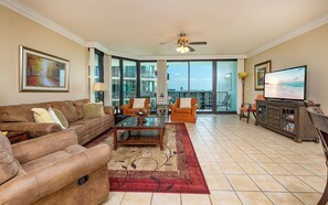 Flat-screen TV - Bayfront Charm  Lighthouse on the Bay 2509 (Orange Beach)