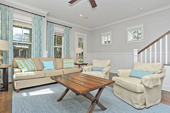 TV, DVD player, offices