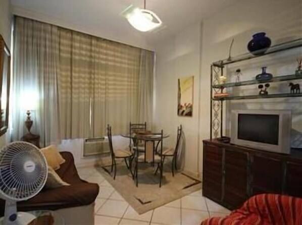 Departamento estándar, 1 habitación | Área de sala de estar