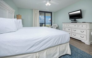 3 dormitorios, tabla de planchar con plancha, wifi gratis y ropa de cama