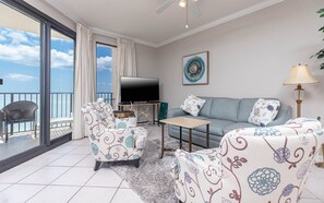 TV - Phoenix East ~ Three Bedroom ~ Beach Front **Splash Pad** (Orange Beach)