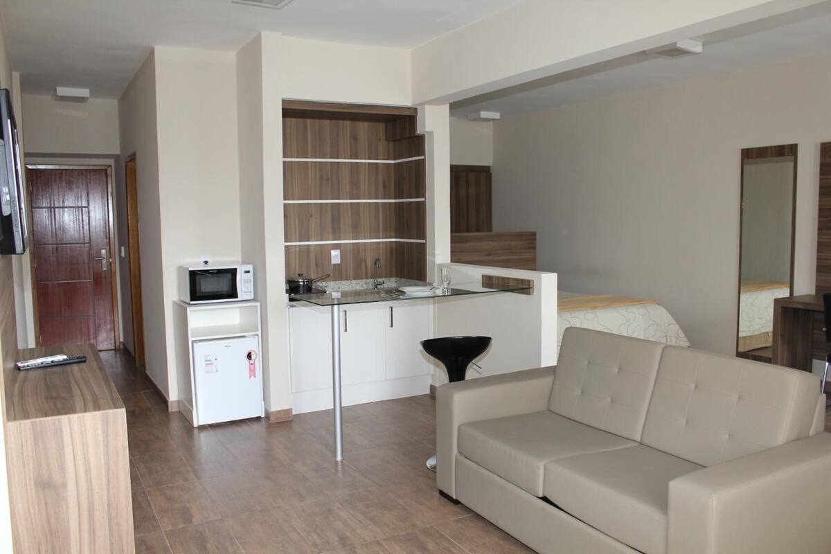 32-inch lcd tv with cable channels, tv