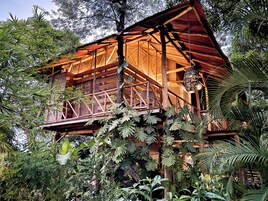 客房内保险箱、特色装修、特色家居、床单