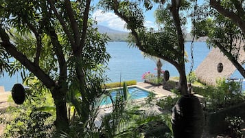 Tree House, 1 Katil Ratu (Queen), Partial Lake View | Pemandangan tasik