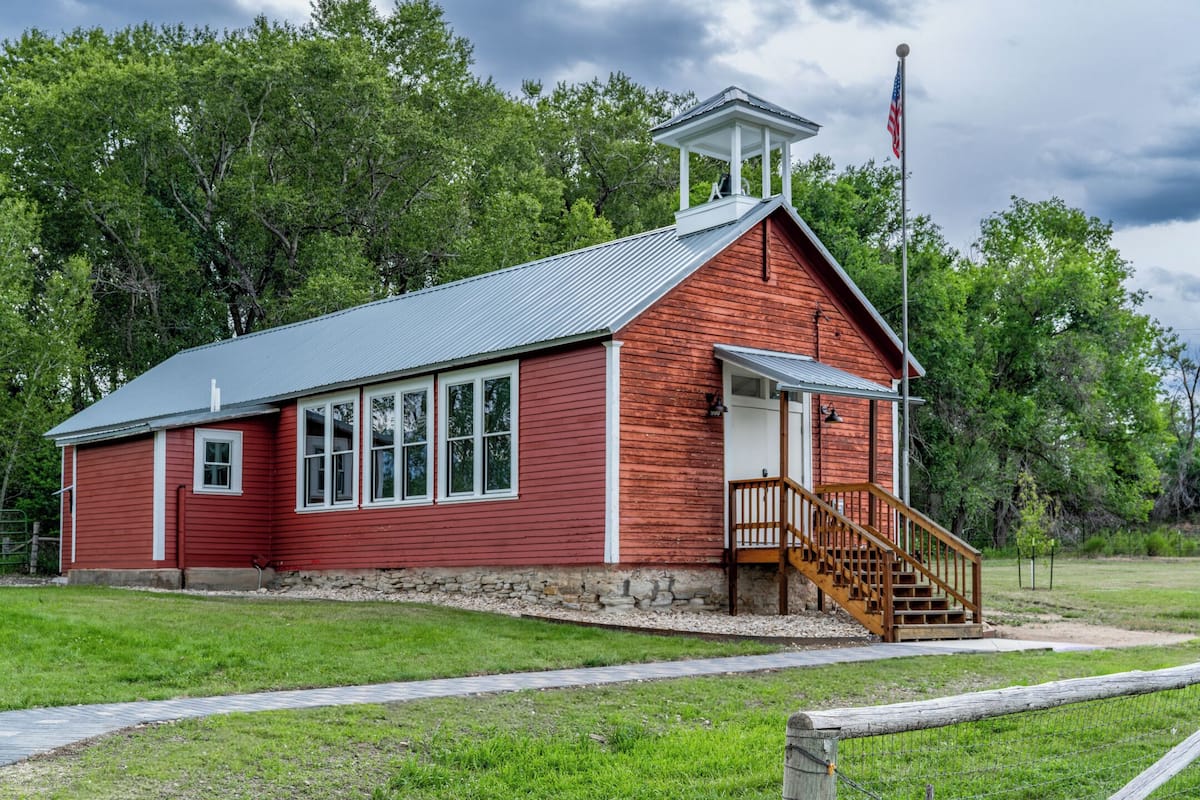 Family House, Mountain View | WiFi (free), bed sheets