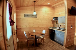 Cabana luxo | Cozinha privada | Micro-ondas em uma área comum