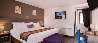 โรงแรมอะโตค ซานบลาส