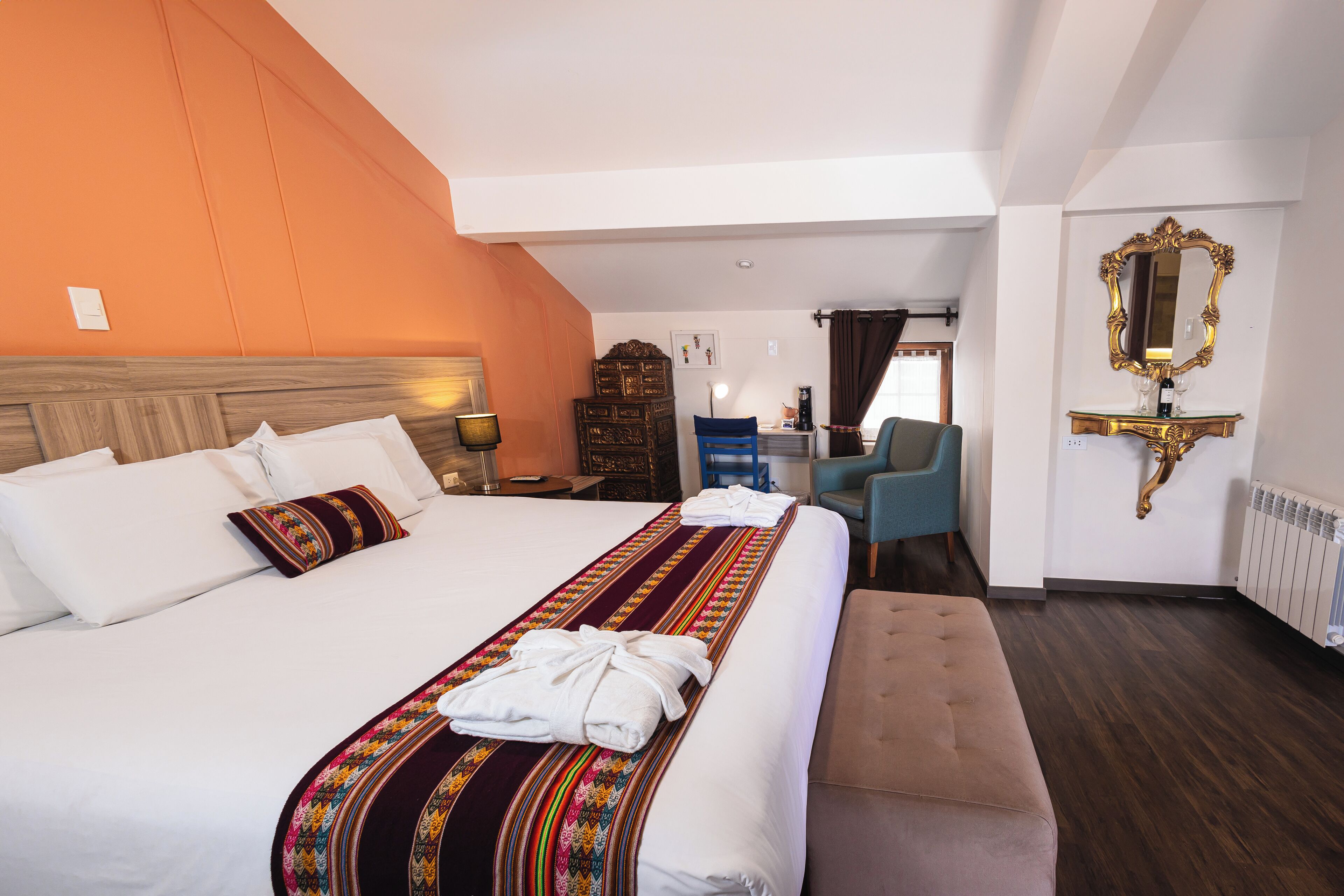 Suíte júnior, 1 cama King | Roupas de cama premium