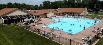 Sunset Lakes RV Resort