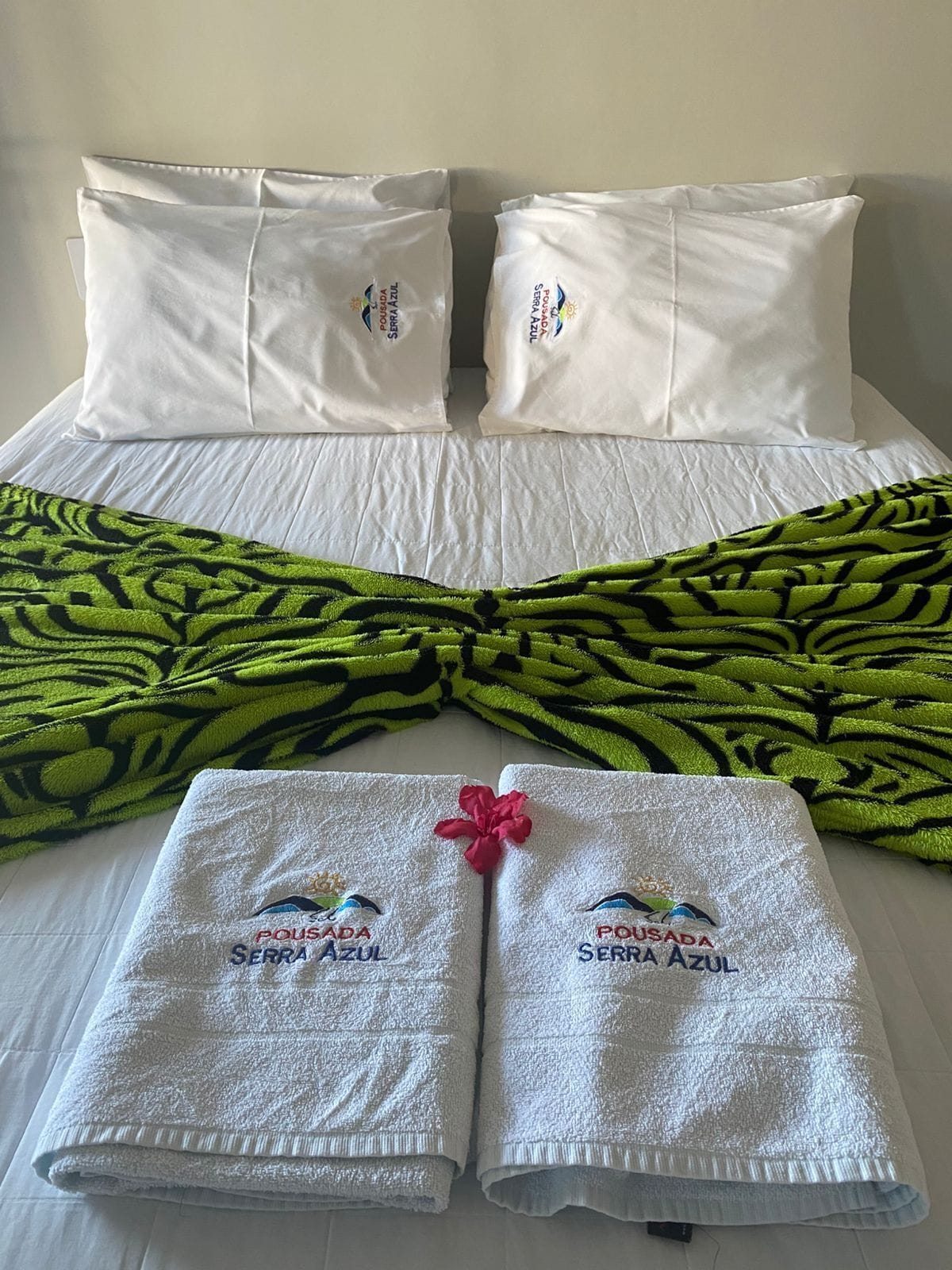 Double Room | 1 bedroom, minibar, blackout drapes, free WiFi