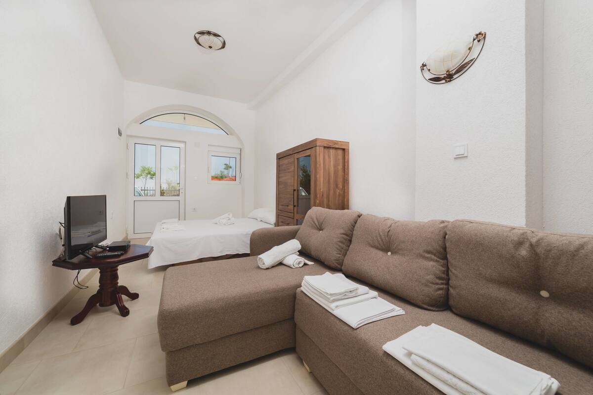 Comfort Studio, 1 Bedroom, Terrace, Sea View | 1 bedroom, desk, iron/ironing board, free WiFi