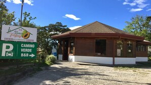 Property entrance - Green Papaya B&B (Monteverde)