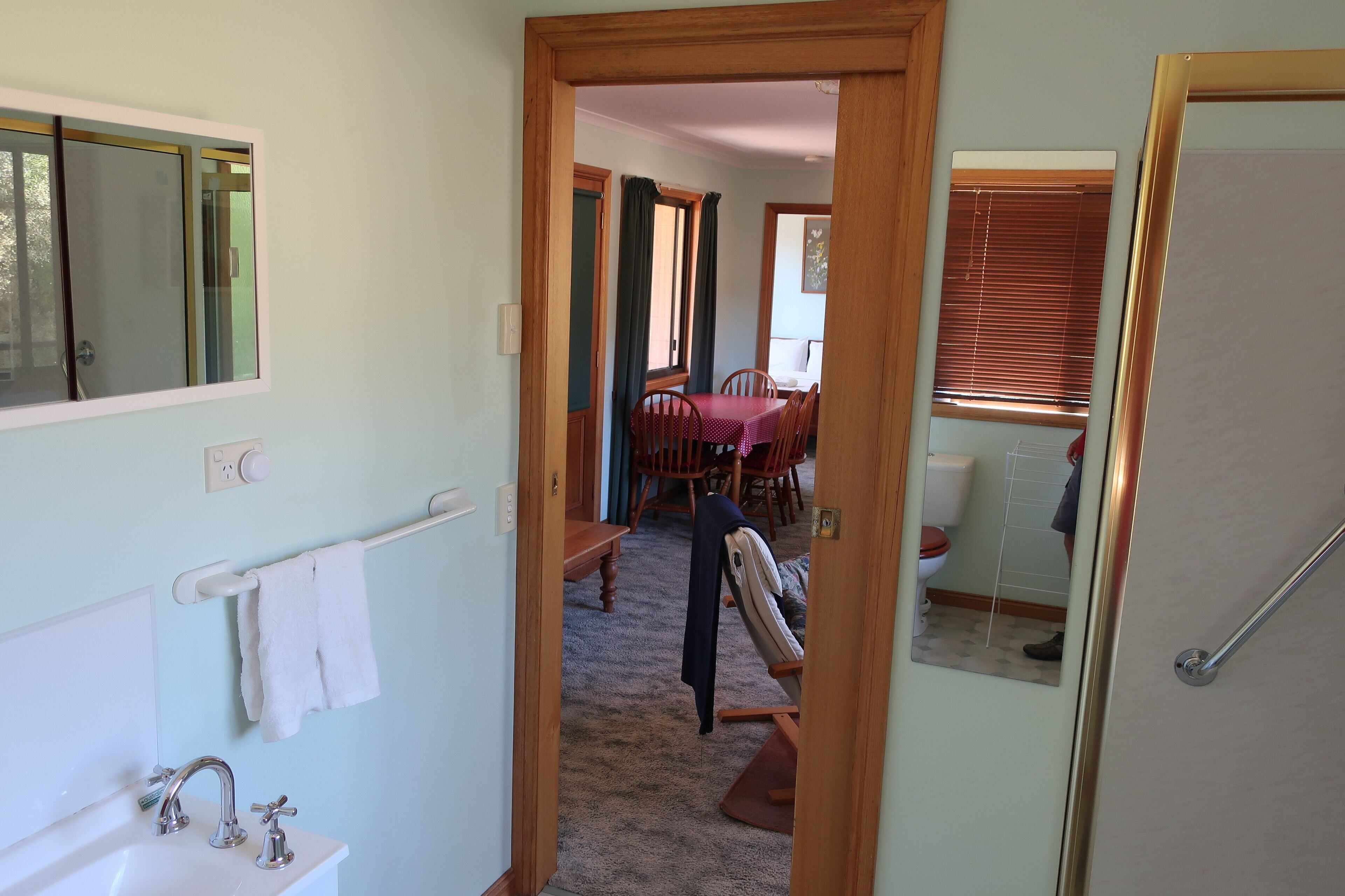 Cherry Top Accommodation - Cherry Top — image 10