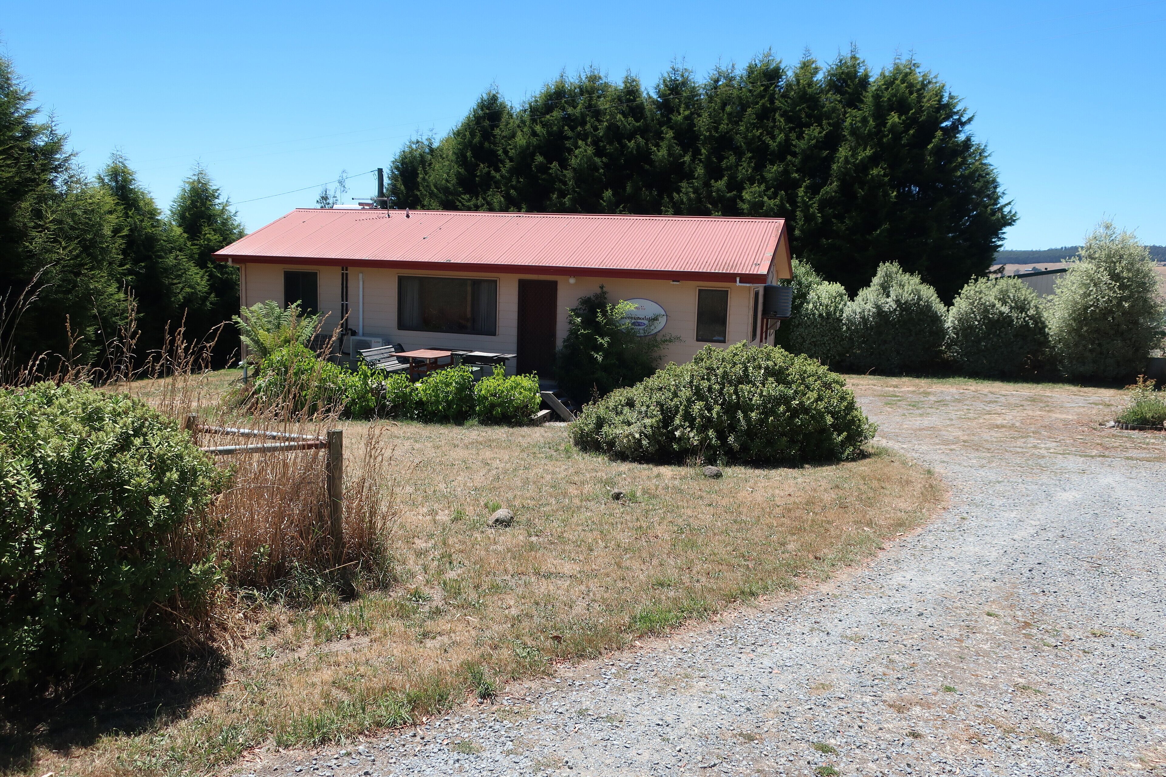 Cherry Top Accommodation - Cherry Top — image 24