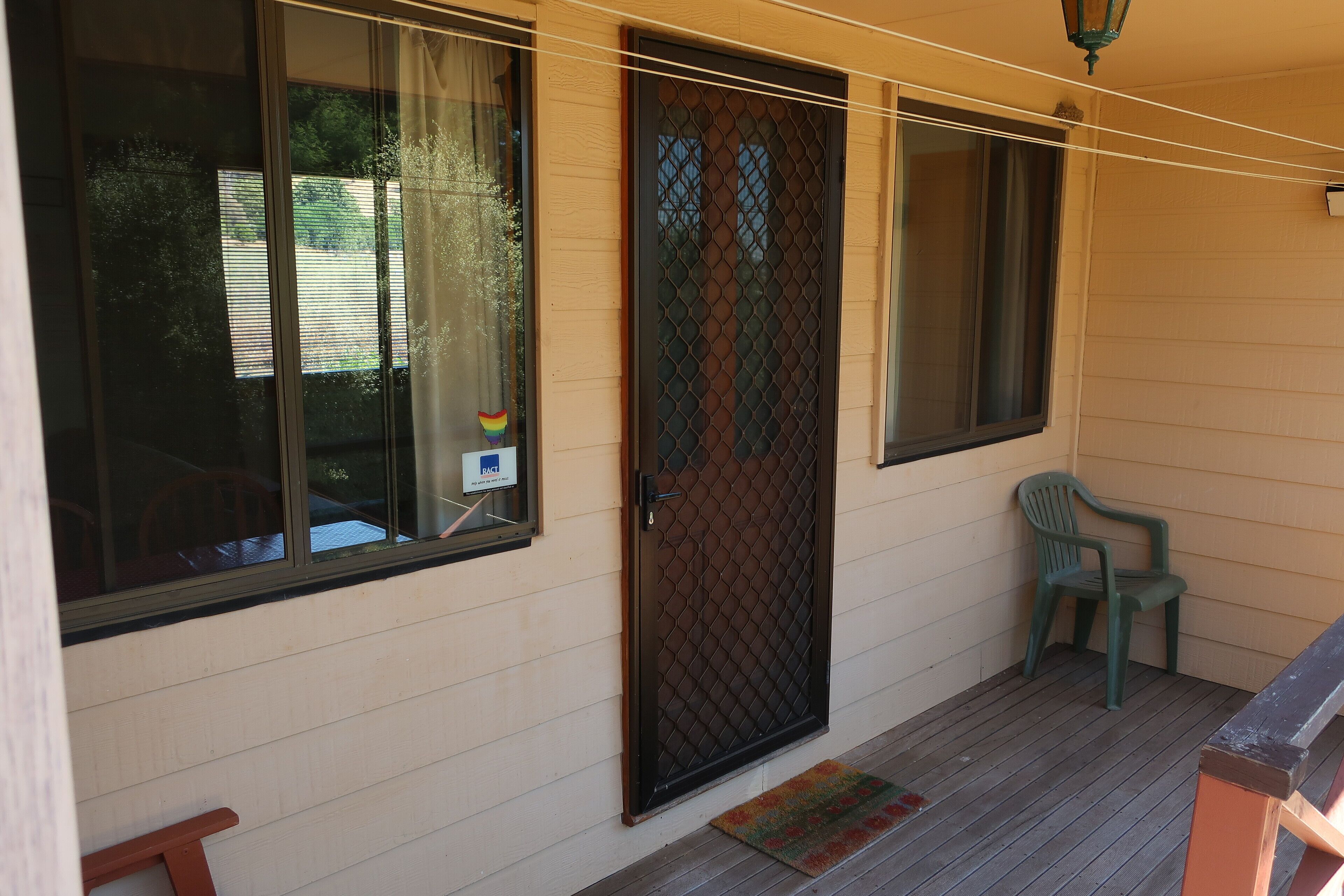 Cherry Top Accommodation - Cherry Top — image 13