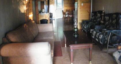 3-bedroom cottage #1 with jet tub