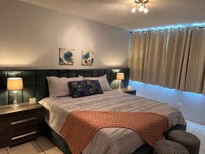 1 Schlafzimmer, Bügeleisen/Bügelbrett, kostenloses WLAN, Bettwäsche