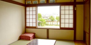 Desk, free WiFi - Maruyaso (Fujikawaguchiko)