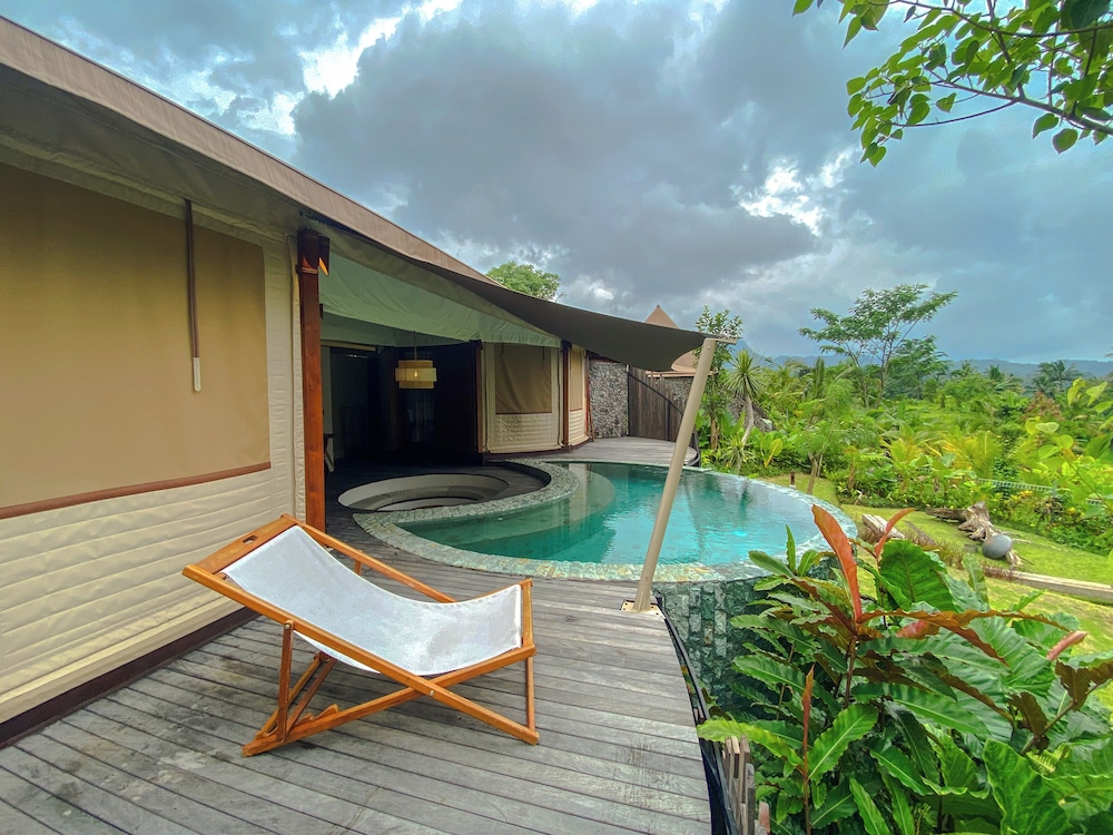 Wapa di Ume Sidemen by null