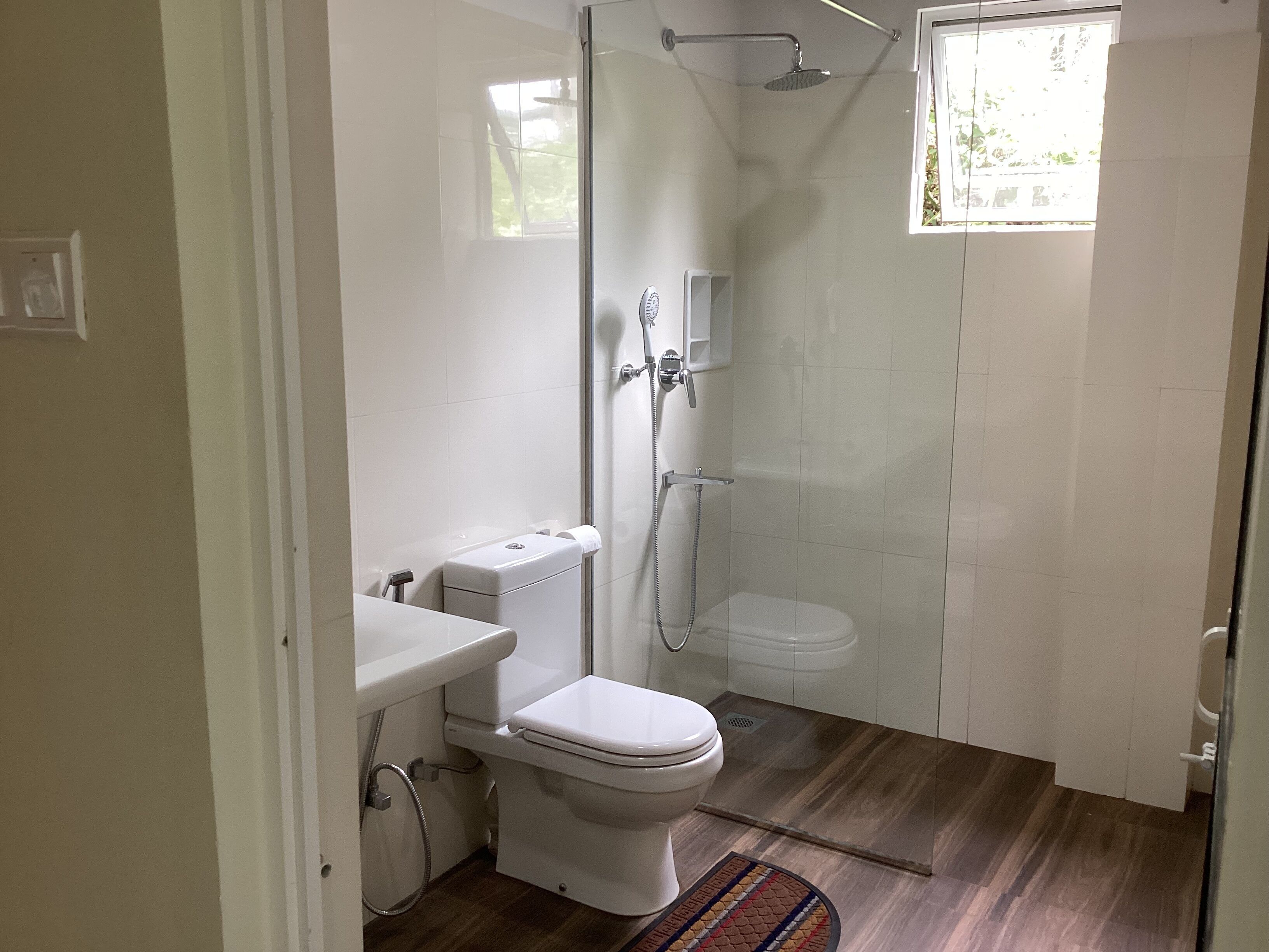 Foto - Viewfront Ella