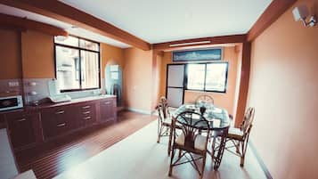 Appartement | Restauration dans la chambre