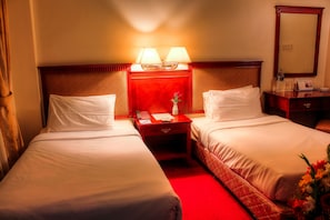 Super Deluxe Twin Room | Premium bedding, minibar, in-room safe, individually furnished - Hotel Bon Vivant (Dhaka)