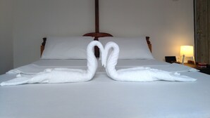 Unclassified image, 3 of 35, button - zLife Hostel (Zanzibar Town)