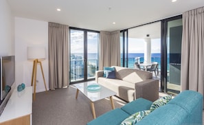 Superior Apartment, 3 Bedrooms | Living room | Flat-screen TV, DVD player - Boardwalk Burleigh Beach (Burleigh Heads)