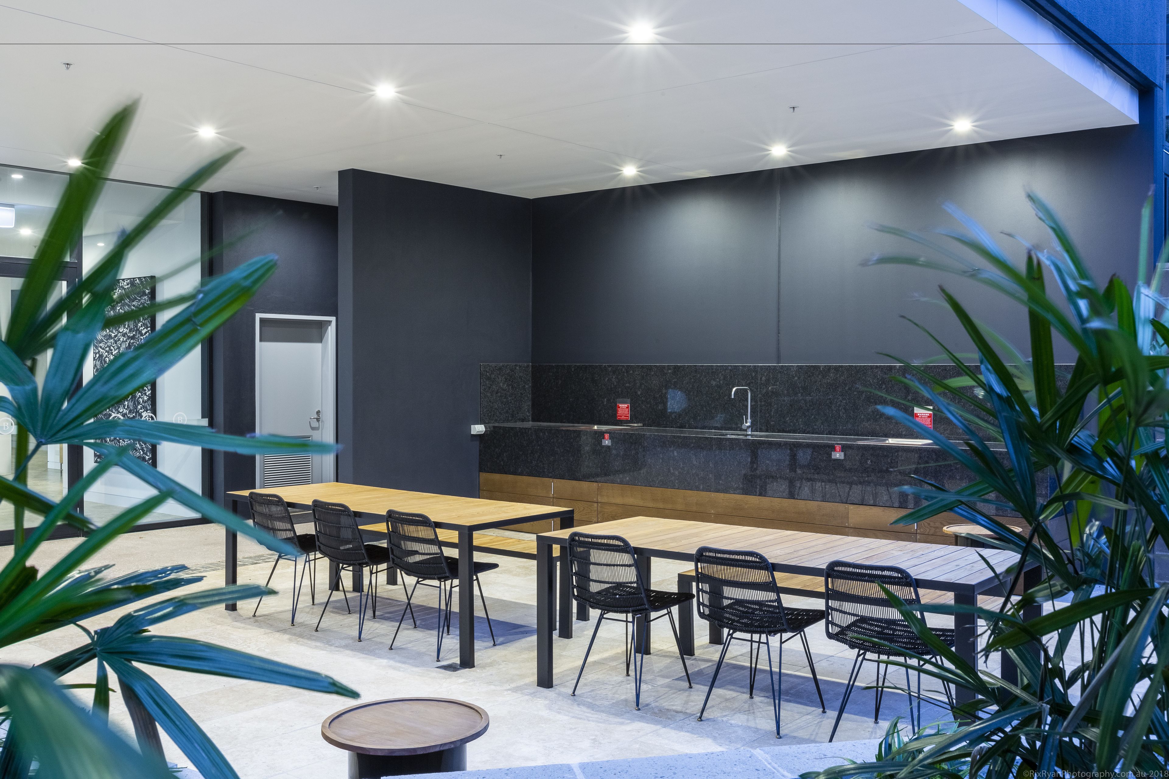 Boardwalk Burleigh Beach — image 24