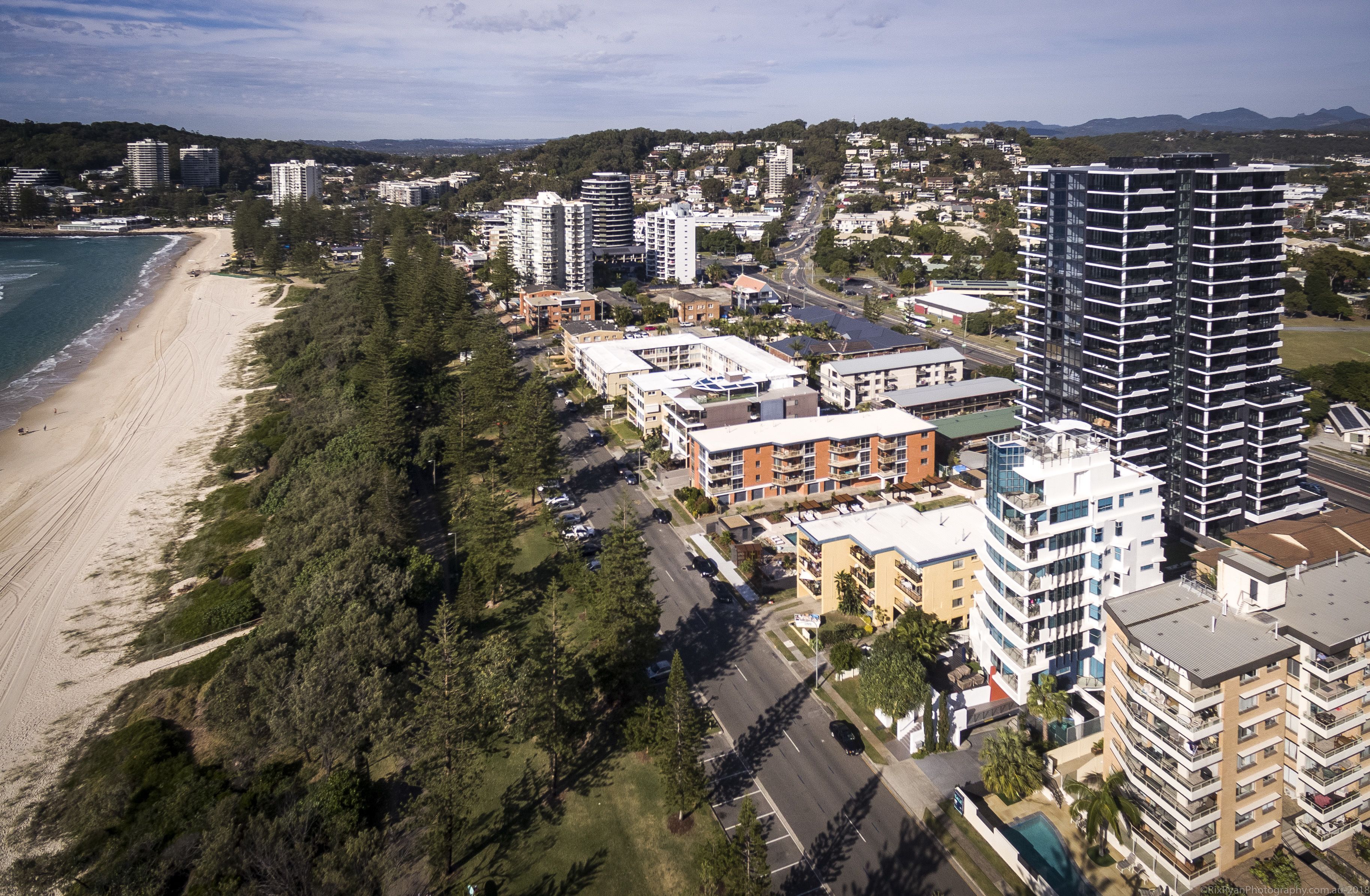 Boardwalk Burleigh Beach — image 16
