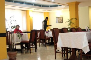 Restaurant - Hotel Pacific (Kathmandu)