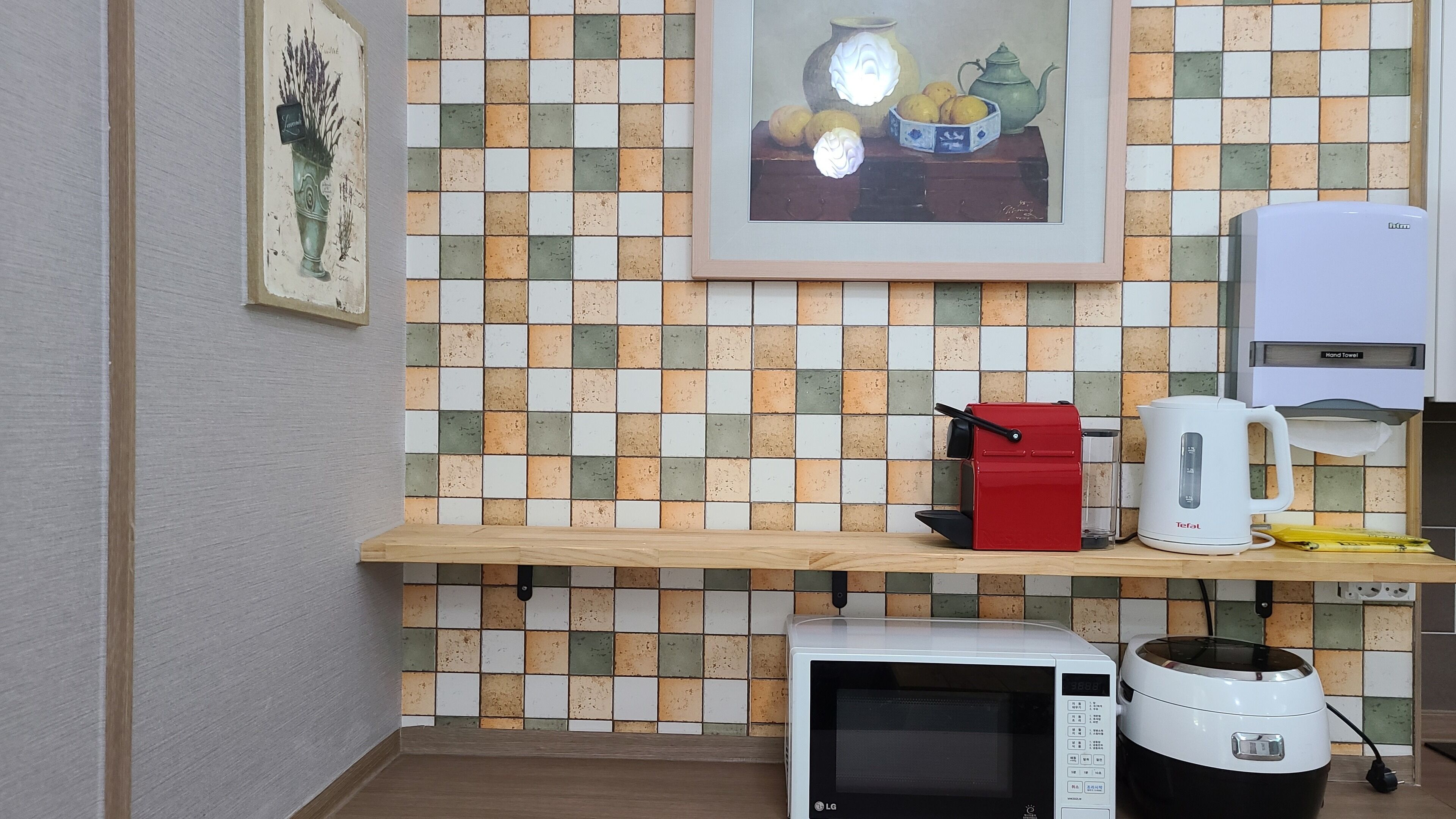 penthouse (a) | private kitchen | fridge, espresso maker, electric kettle