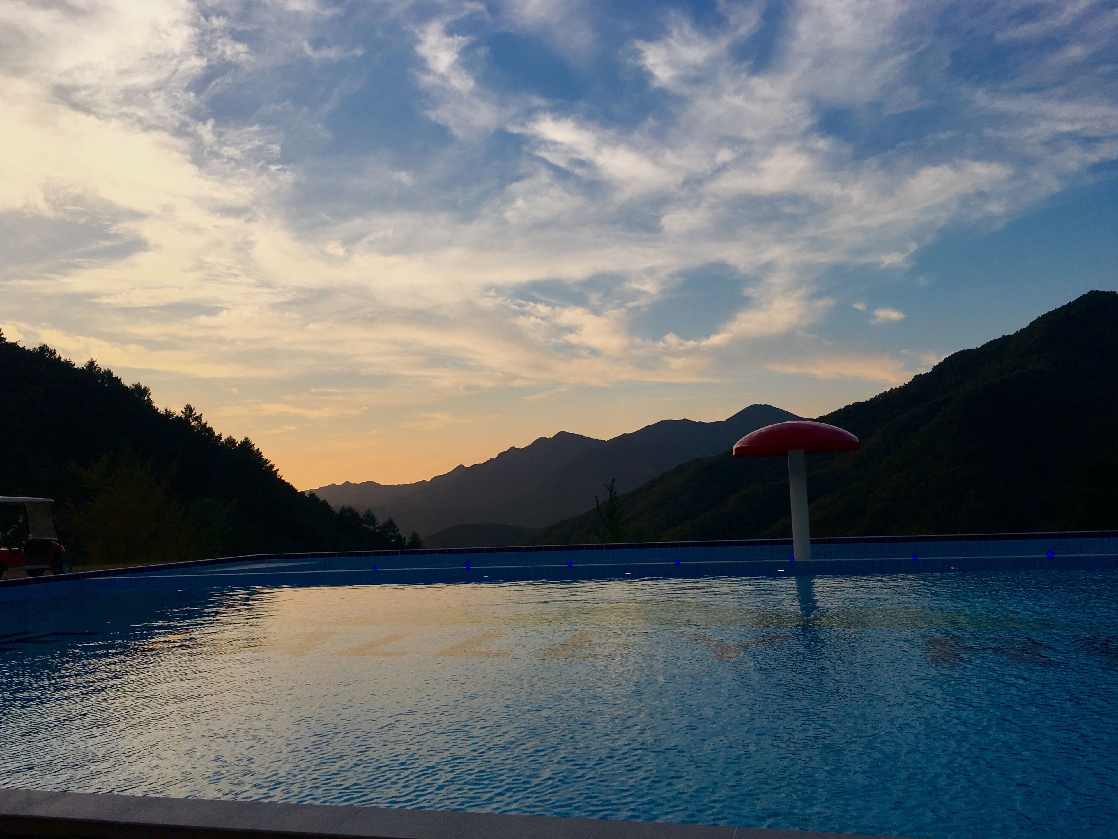 Seasonal outdoor pool, pool umbrellas, sun loungers