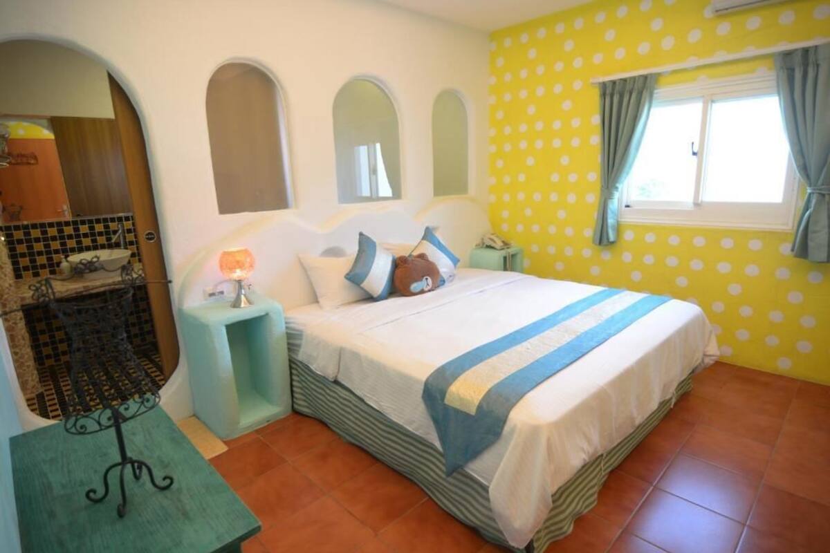 Comfort Double Room | Individually decorated, individually furnished, desk, blackout drapes