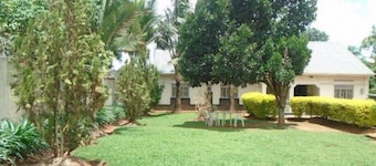 Paula Guest House