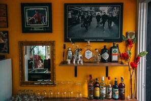 Bar (en la propiedad)