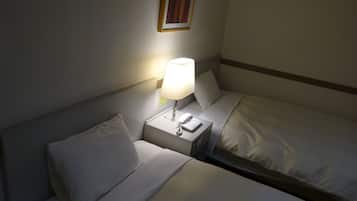 In-room safe, free WiFi, bed sheets