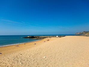 Beach - The George (Bridport)