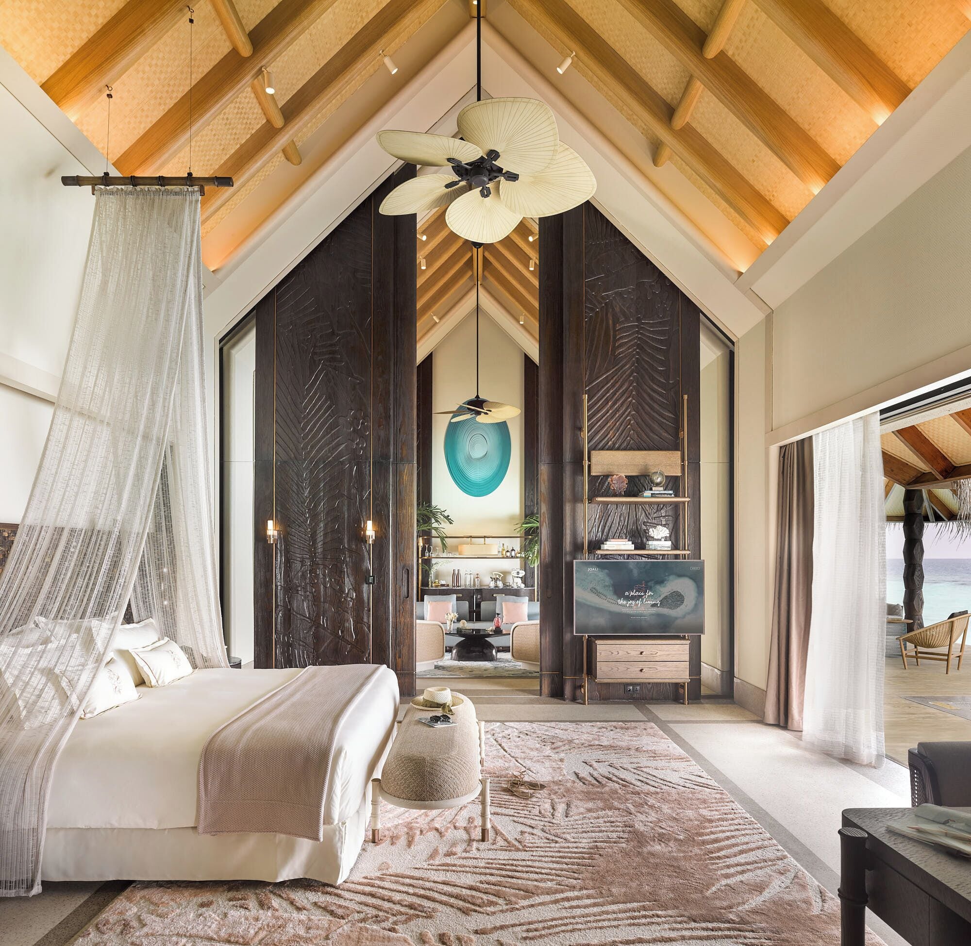 luxury villa (water villa with pool) | premium bedding, minibar, in-room safe, individually decorated