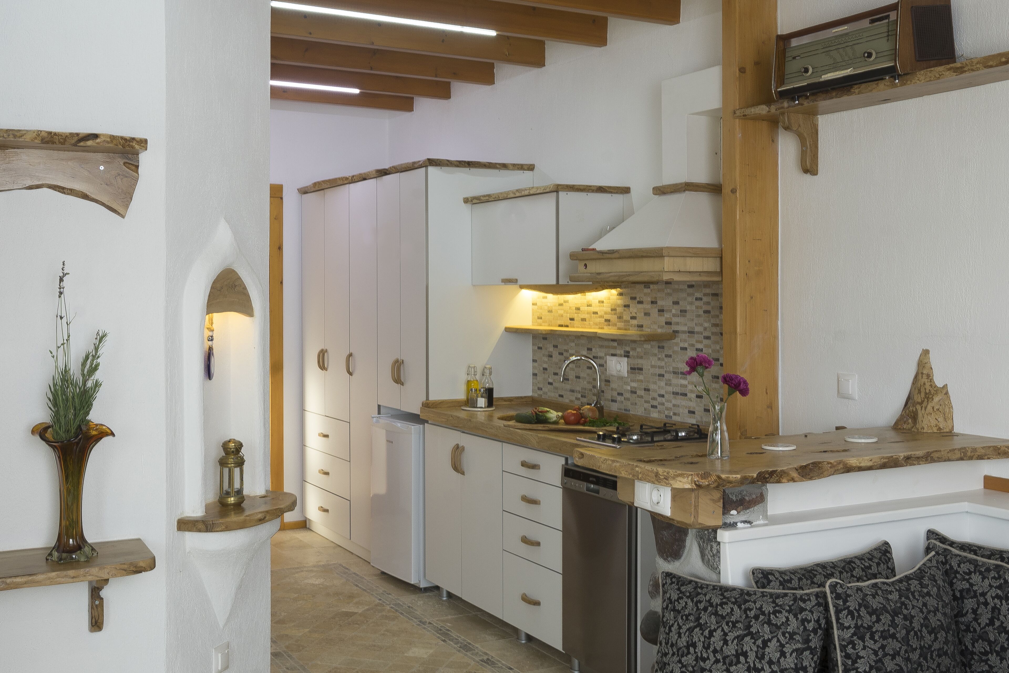 junior chalet, 1 bedroom, non smoking, mountain view | private kitchen | coffee/tea maker, electric kettle