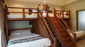 Lägenhet (SCALLOP (Beach Apartment) Room A) | Skrivbord, ljudisolering och gratis wi-fi